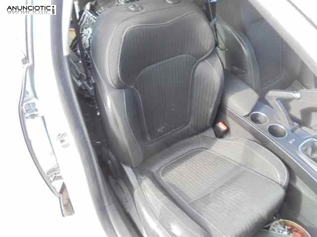 Asiento delantero derecho 4049799