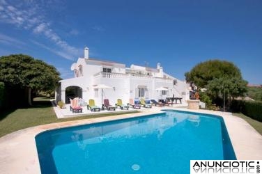 alquilo precioso chalet en Menorca junto playa verano 2013