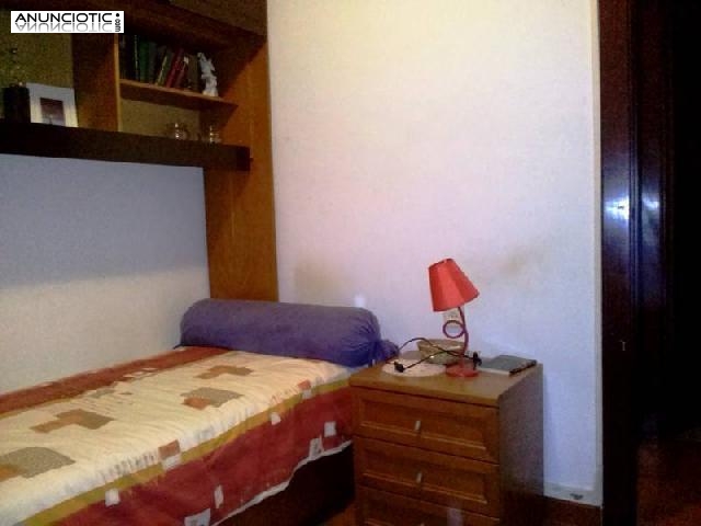 se vende 3º piso con ascensor muy luminoso en