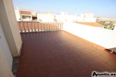 CHALETH DUPLEX EN LA MARINA , 2 HABS,VISTAS MAR  75.000 E,,OCASION 