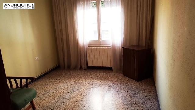 Piso en venta en molins de rei