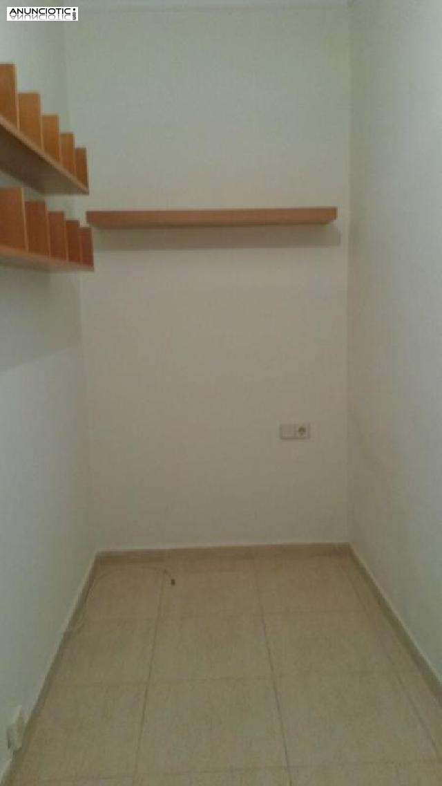 Piso de 70m2 ubicado en la calle varsovia, situ