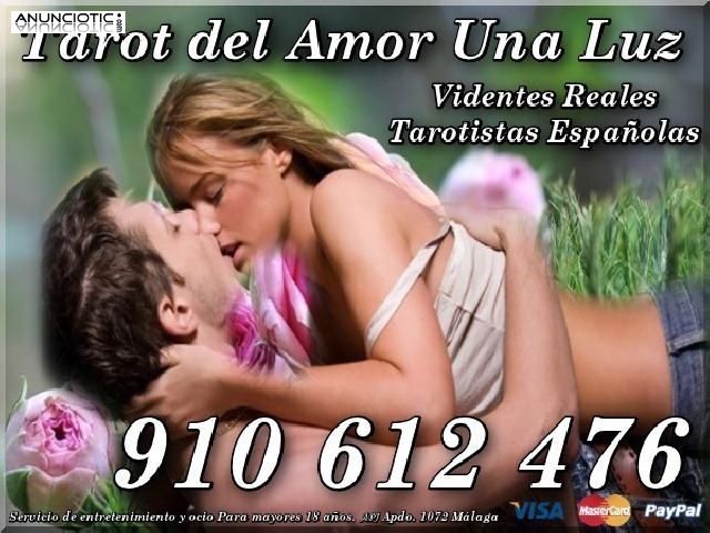 TAROT. SUFRES POR AMOR