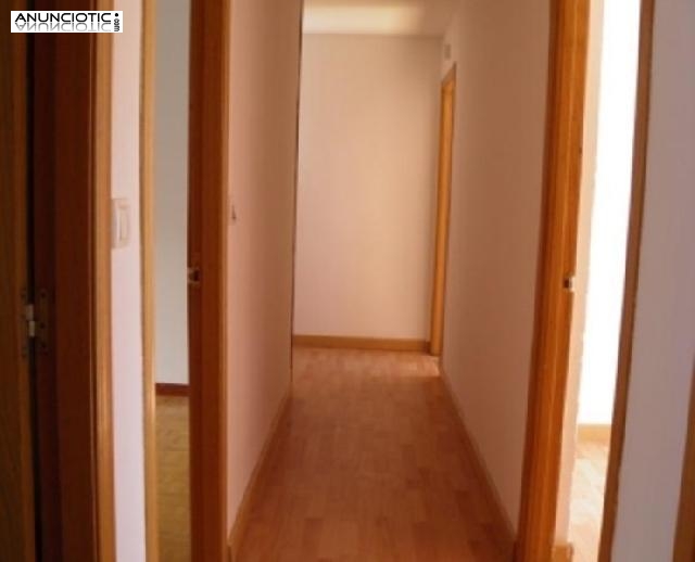 Se vende piso en trujillo, burgos