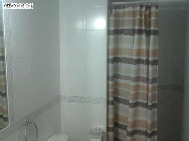 Apartamento nuevo cerca de la plaza