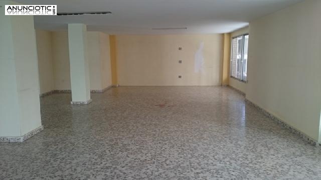 Estupendo local comercial en san fernand