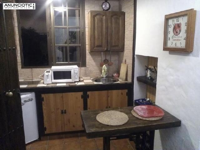 Se alquila apartamento en tarifa en el casco an