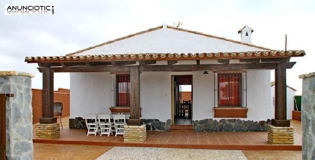 Chalet con piscina compartida en conil