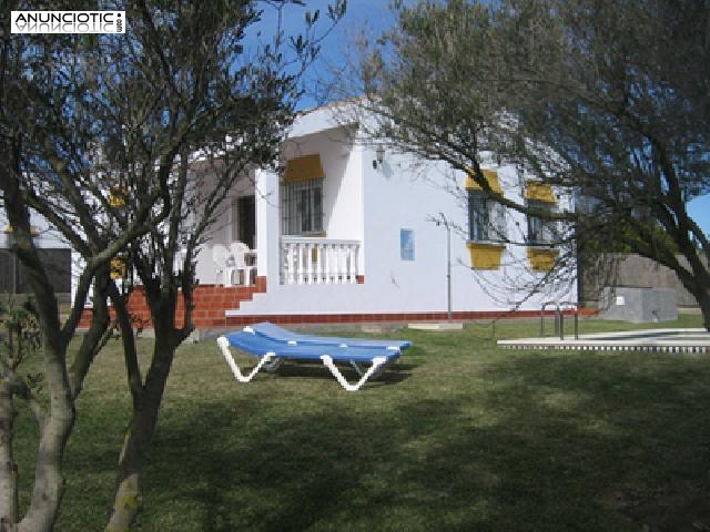 Chalet con piscina privada en tarifa