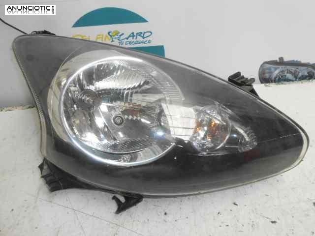 Faro derecho 3264999 811300h011 toyota