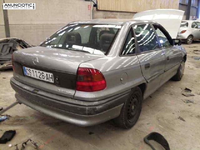 420710 faro opel astra f berlina gls