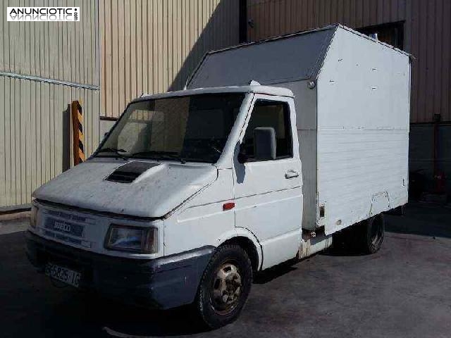 419711 faro iveco daily caja abierta /