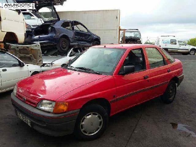 369566 faro ford escort berlina ghia