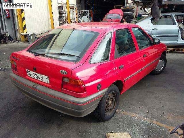 369566 faro ford escort berlina ghia