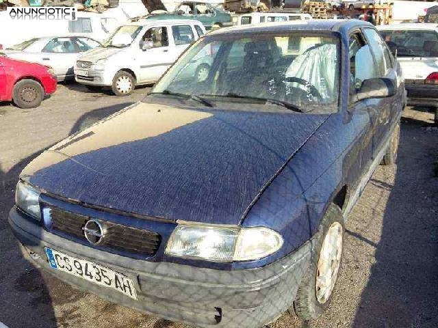 388906 faro opel astra f berlina básico