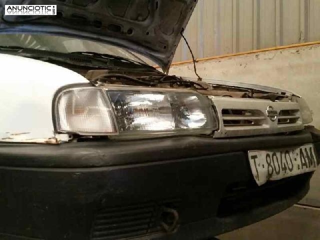 306557 faro nissan primera