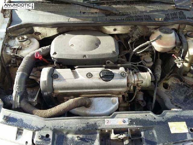 381176 faro volkswagen polo berlina