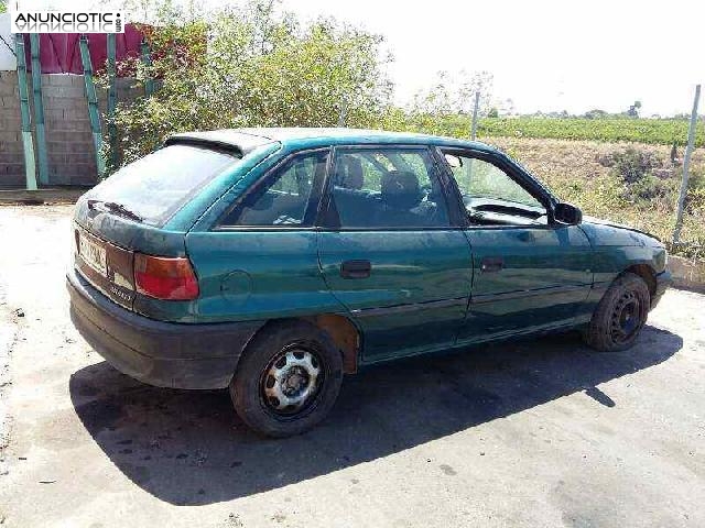 347826 faro opel astra f berlina básico