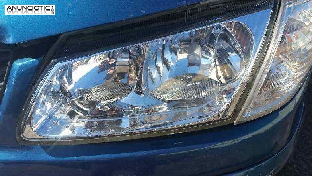 323374 faro nissan almera (n16/e)