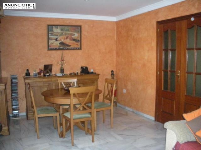 Se vende piso en paseo marítimo