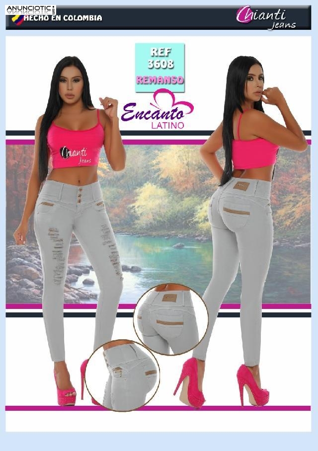 Jeans de las mejores marcas en Encanto Latino.