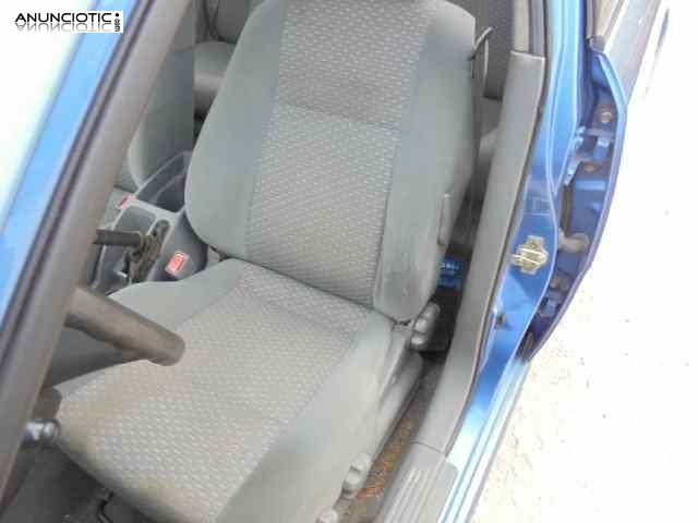 Asiento delantero izquierdo 3649362