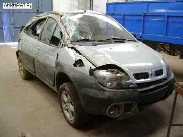 Faro - 2988868 - renault scenic rx4