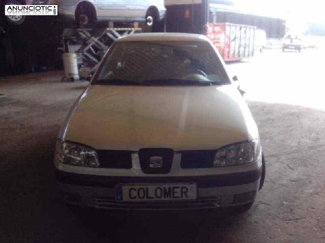 Faro - 3663900 - seat cordoba berlina 