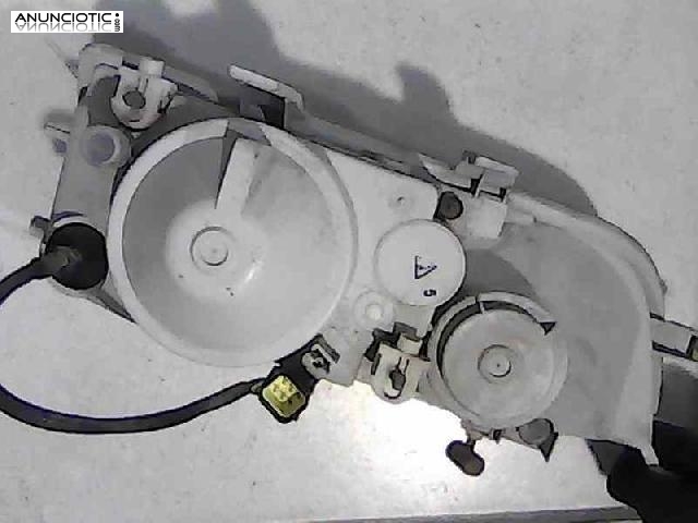 Faro - 4171079 - mg rover serie 400 (rt)