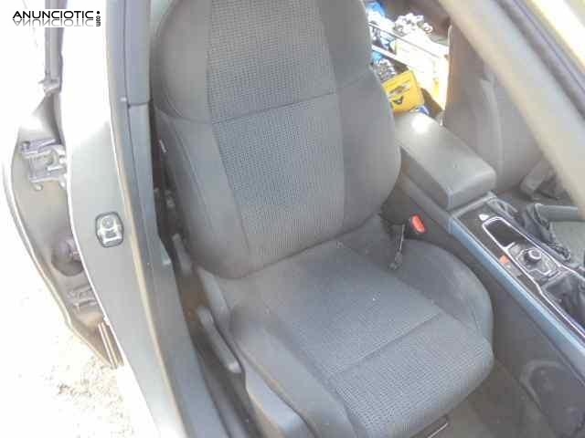 Asiento delantero derecho 3609250