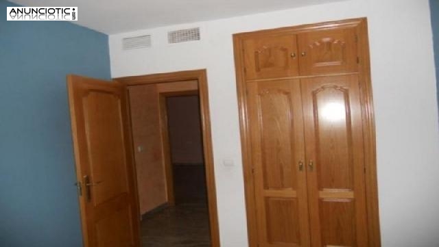 Se vende piso en lucena por 85.000 ?