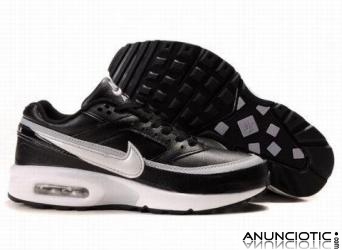 Zapatillas Nike inspirar a todos a liberar su propio potencial en el deporte!