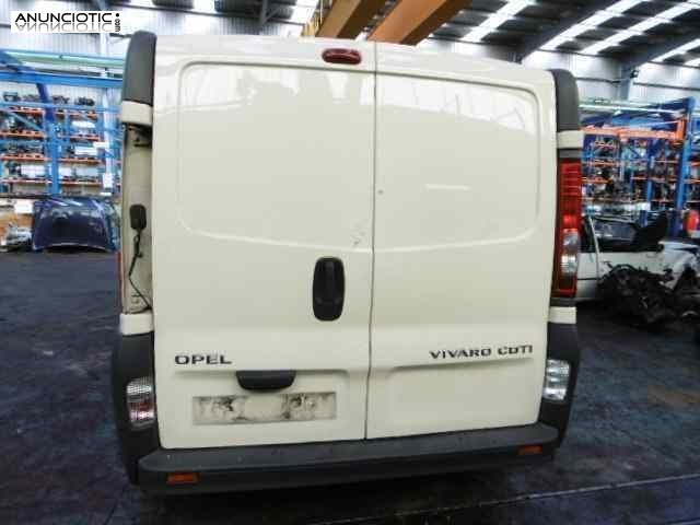 Puerta del. izq. de opel - vivaro