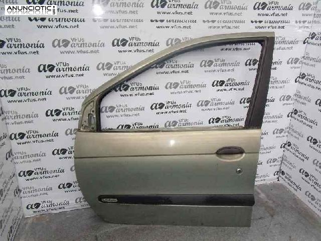 Puerta del. izq. de renault - scenic