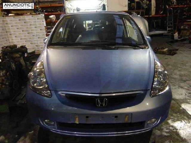 Puerta del. izq. de honda - jazz