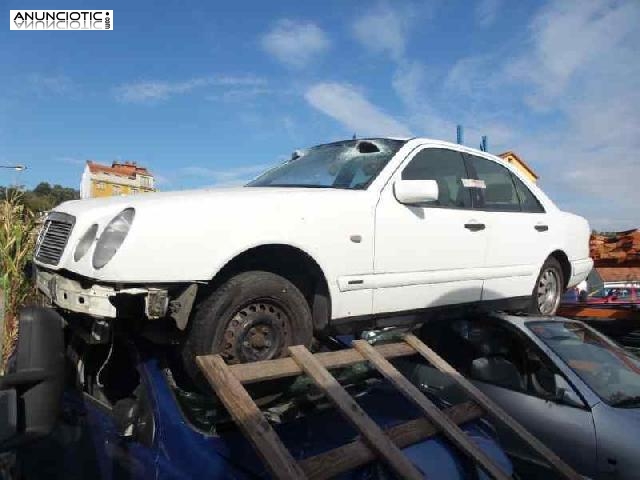 Despiece mercedes clase e (w210) berlina