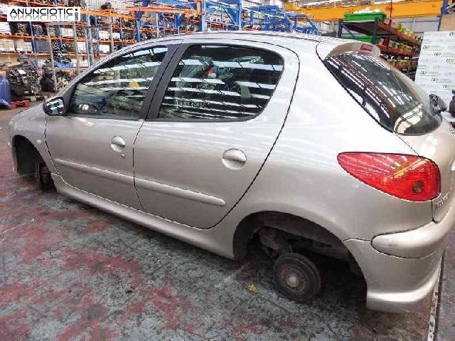 Piloto tra. izq. de peugeot - 206