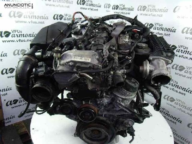 Motor completo tipo de mercedes - clase