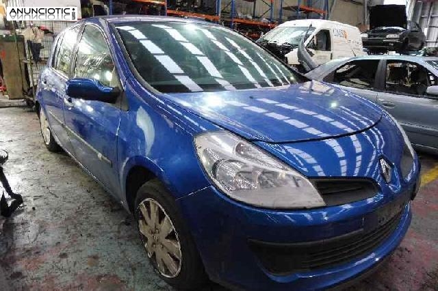 Despiece de renault clio iii emotion