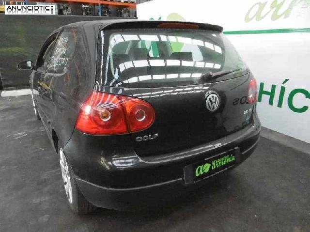 Despiece de volkswagen golf v berlina