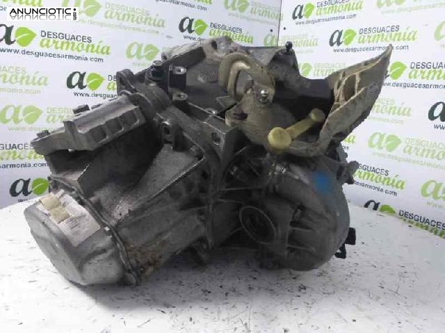 Caja de cambios 280084 de peugeot 207