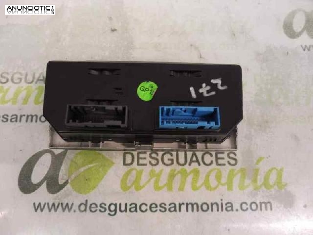 Mando climatizador tipo 13231049 de opel