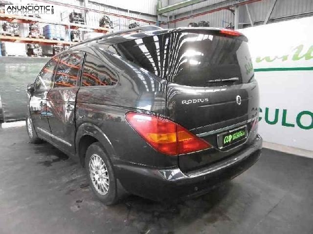 Porton tra. de ssangyong - rodius