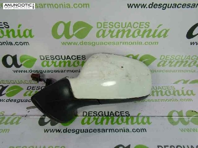 158557 retrovisor izq. de peugeot 407