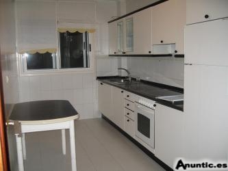 PISO EN URB. RIALTA-ARILLO,3DORM.,125.000