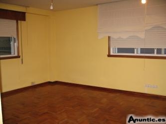 PISO EN URB. RIALTA-ARILLO,3DORM.,125.000