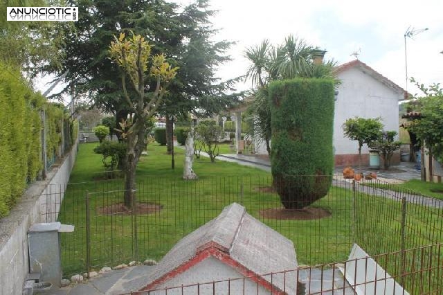 Se vende bungalow casa pequeña en la zona de