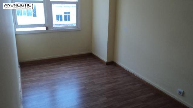 Se alquila 4 piso 90m2 sin ascensor en zona s 