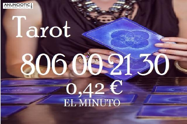  Tirada del Tarot del Amor 806 00 21 30