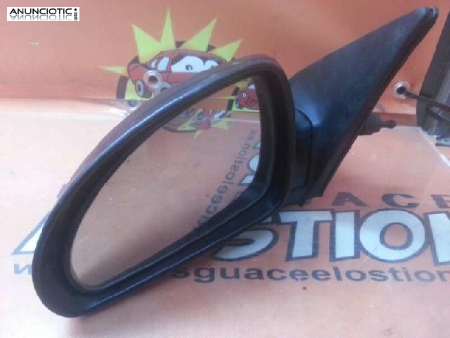 Retrovisor izquierdo kia carens